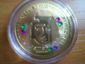 NIEMEN CZESŁAW 2009 Z CYRKONIAMI