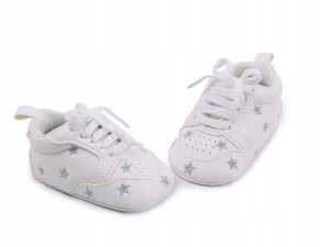 BUCIKI NIEMOWLĘCE NIECHODKI BUTY 6-8 MIESIĘCY