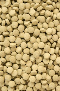 VEGETALTABLET POKARM ROŚLINNY DLA RYB 1000 G