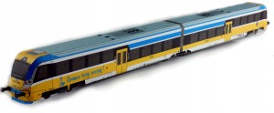 MODEL KARTONOWY AUTOBUS SZYNOWY NEWAG 220M